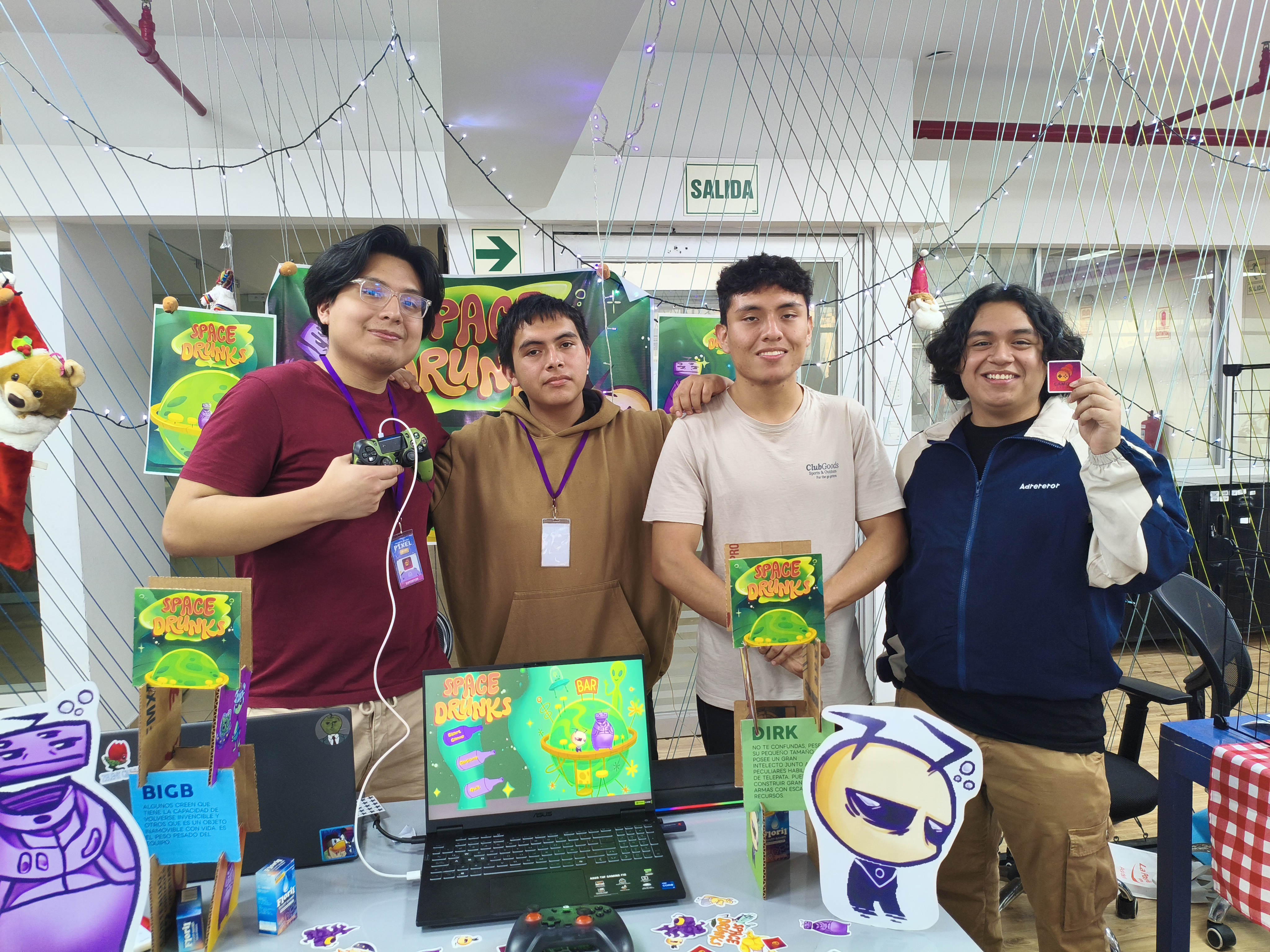El equipo de Camote en su stand de Pixel Play.